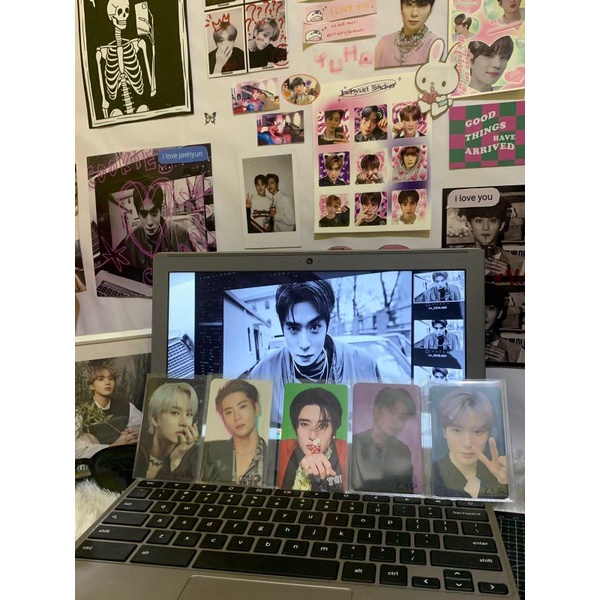 photocard jaehyun binder regulate sticker dadu tayo tour bus passwall passport wallet jungwoo the ca