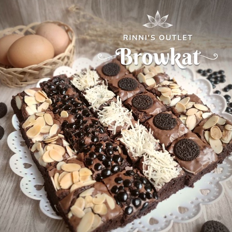 

[KODE PRODUK IIAEN4894] Fudgy Brownies