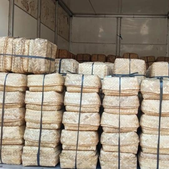 besek bambu 15cm x 15cm sepasang