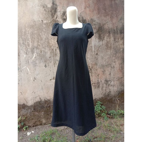 DRESS HITAM POLOS VINTAGE