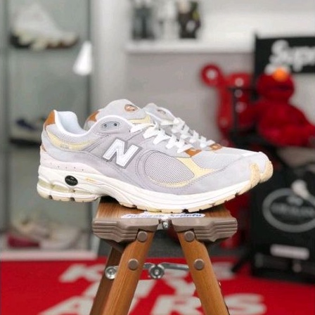 New Balance 2002R &quot;Concrete Grey&quot;