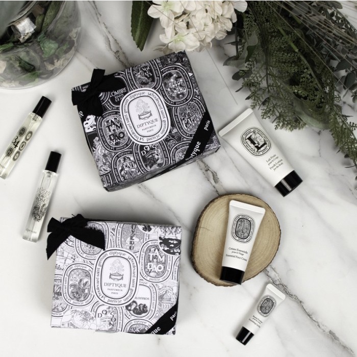 Terlaris Dyptique Travel Kit Qatar Airways