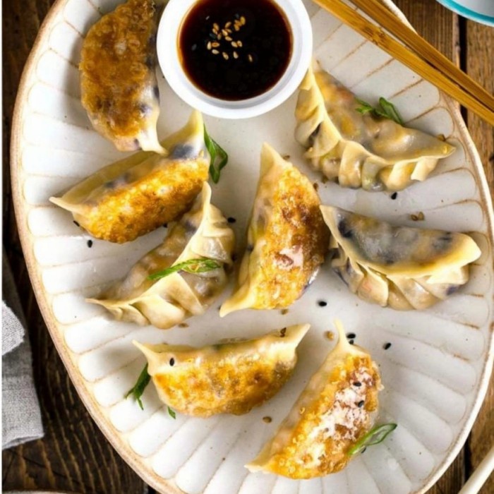 

Best Seller Premium Chicken Gyoza 12 Pcs
