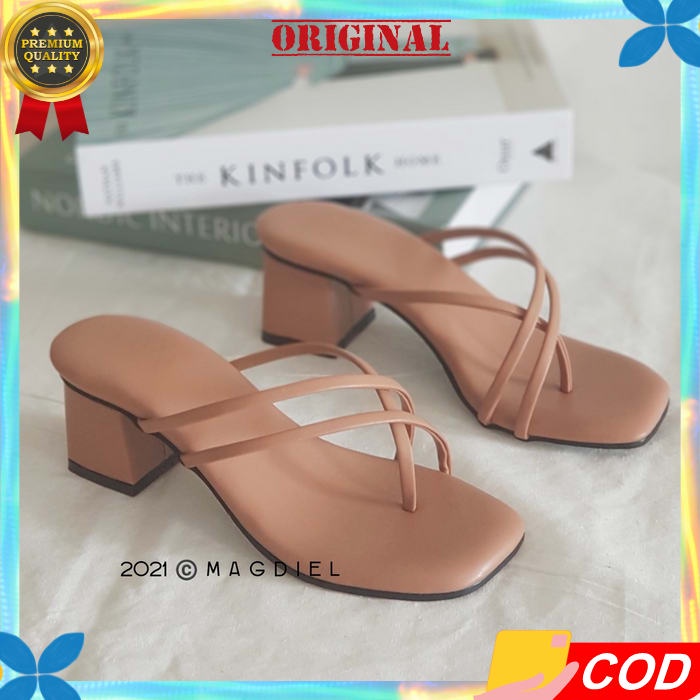 Sandal Heels Hils Hels Hak Tahu Wanita 5Cm Hitam Sendal Hak Tinggi Tahu Heel Hells Hills Hitam Lebar