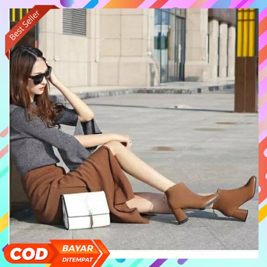 Sepatu Boots Wanita Korean Style Terbaru 2023 Sandal Oxford Murah Cuci Gudang Keren Buts Anak Peremp