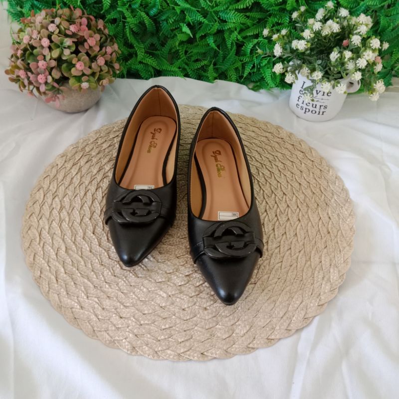 Sepatu dyah shoes kode G58