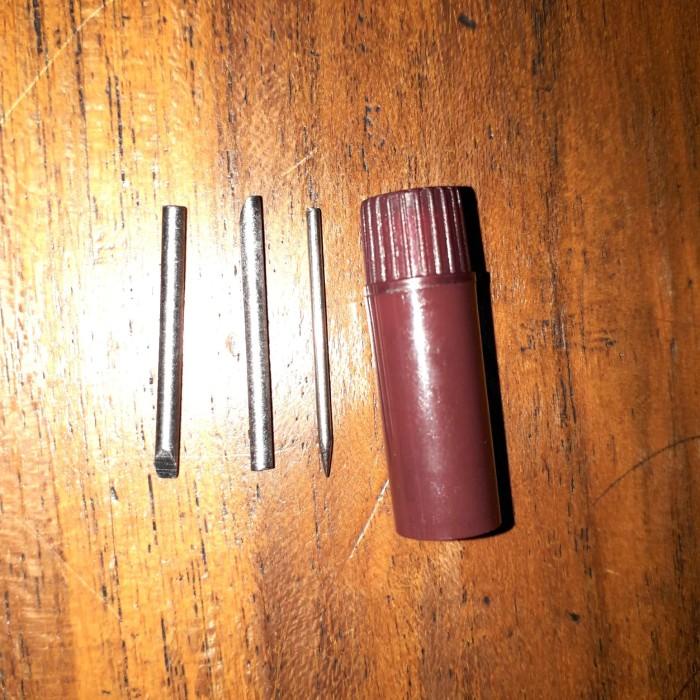 

Jangka Rotring (1 Set)