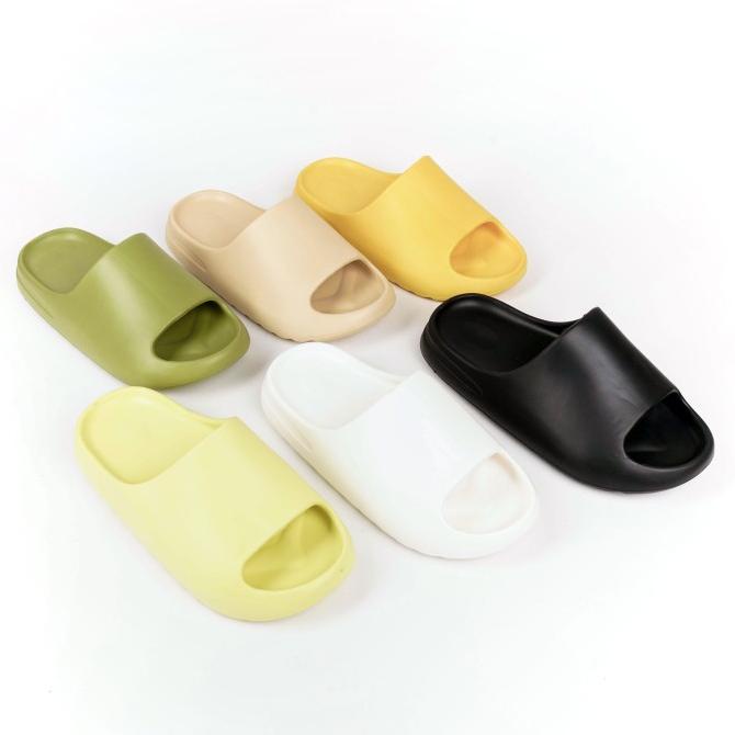 Blow Blas 0017 Monstera Yeezy Slide Sandal Karet Limited Edition