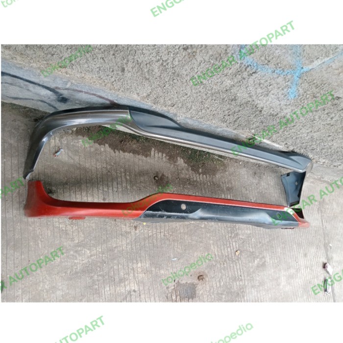 {Bekas} Bodykit Depan Belakang Sienta Q Limited