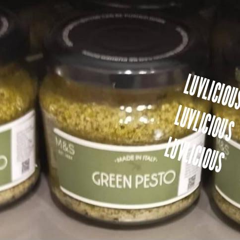 

M&S MARKS & AND SPENCER GREEN PESTO BASIL PASTA SAUCE SAUS SPAGHETTI