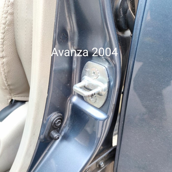 Steker/Stricker/Doorlock Pintu/Bagasi Avanza, Xenia, Grand Max (Ori) Kode 065