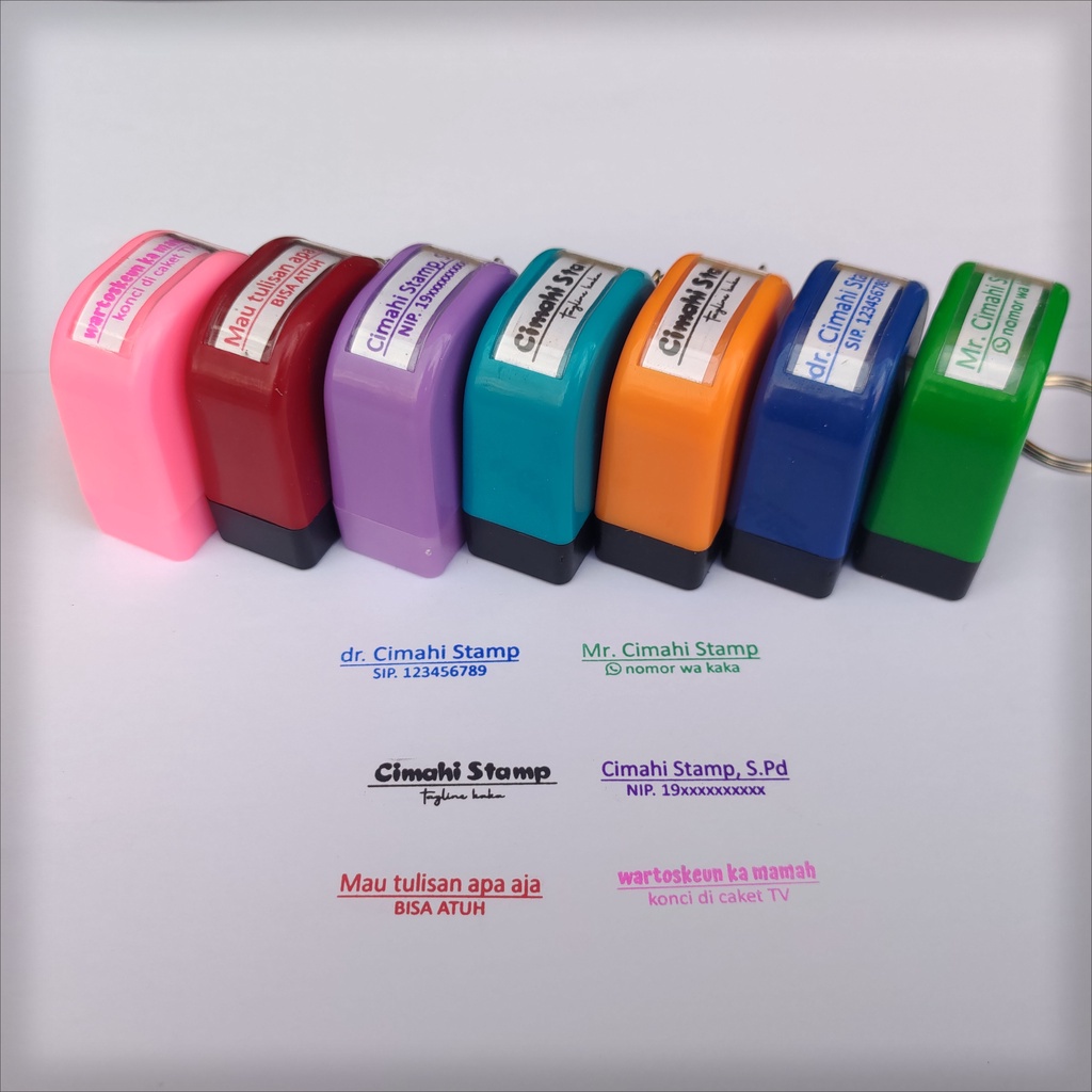 

QDN STEMPEL NAMA DOKTER GANTUNGAN KUNCI 3X1 CM GQ7