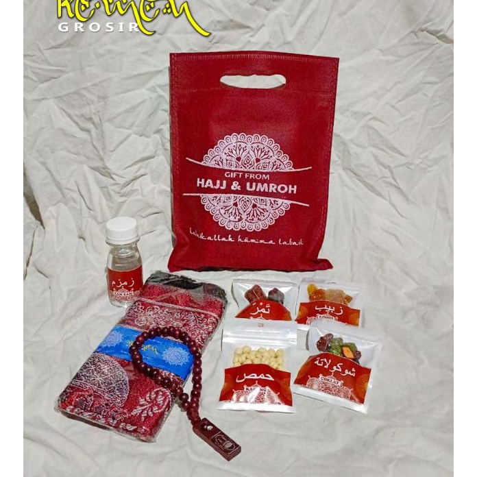 

PNXT3860 [PROMO SALE!!!] Paket premium oleh-oleh haji dan umrah + sajadah rajut , murah