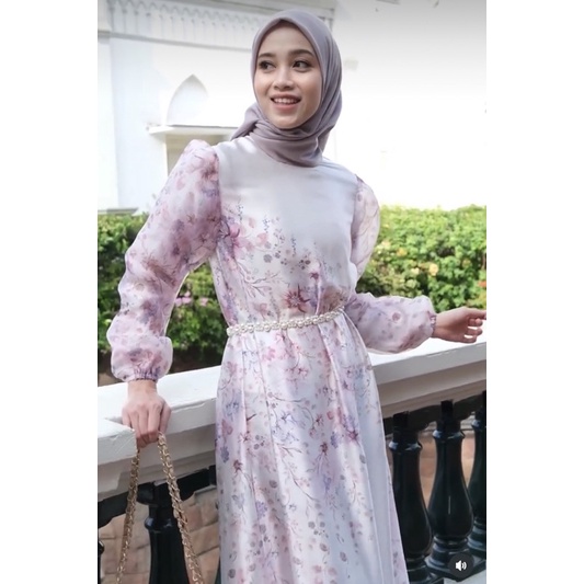 DRESS DELAROSA VANILA HIJAB IVORY