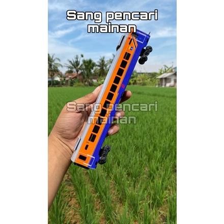 PROMO 24MAINAN MINIATUR KERETA API, GERBONG EKONOMI ERA PERUMKA,PALING TERBARU