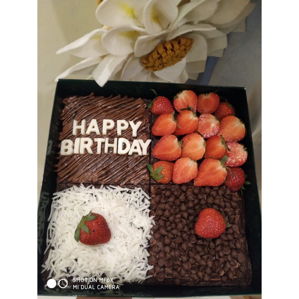 

Brownies panggang ulang tahun