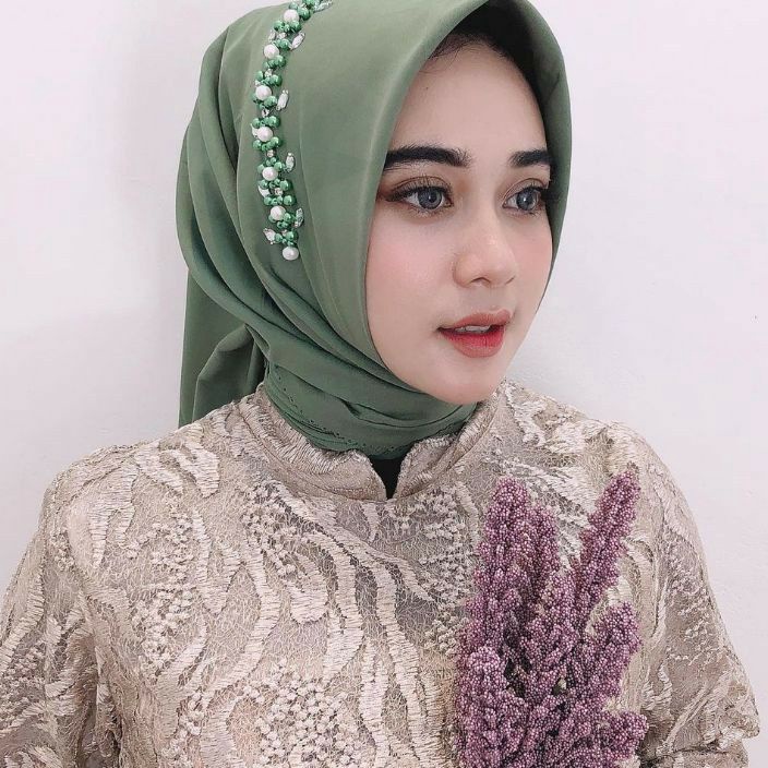 Ready Stock HIJAB SEGIEMPAT PAYET BANDO BELLA SQUARE/HIJAB SEGIEMPAT PAYET BANDO MUTIARA BELLA SQUAR