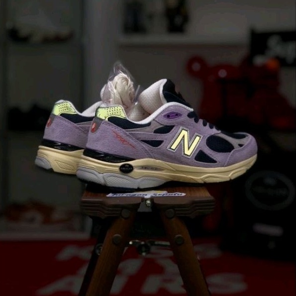 New Balance 990v3 x Teddy Santis &quot;Raw Amethyst&quot;