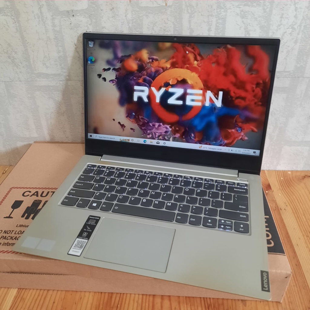 Laptop Lenovo Ideapad S340 Amd Ryzen 3-3200U Ram 8/512Gb BERGARANSI BISA CICILAN
