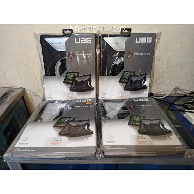 UAG PLASMA SERIES FOR MICROSOFT SURFACE PRO 8 CASE