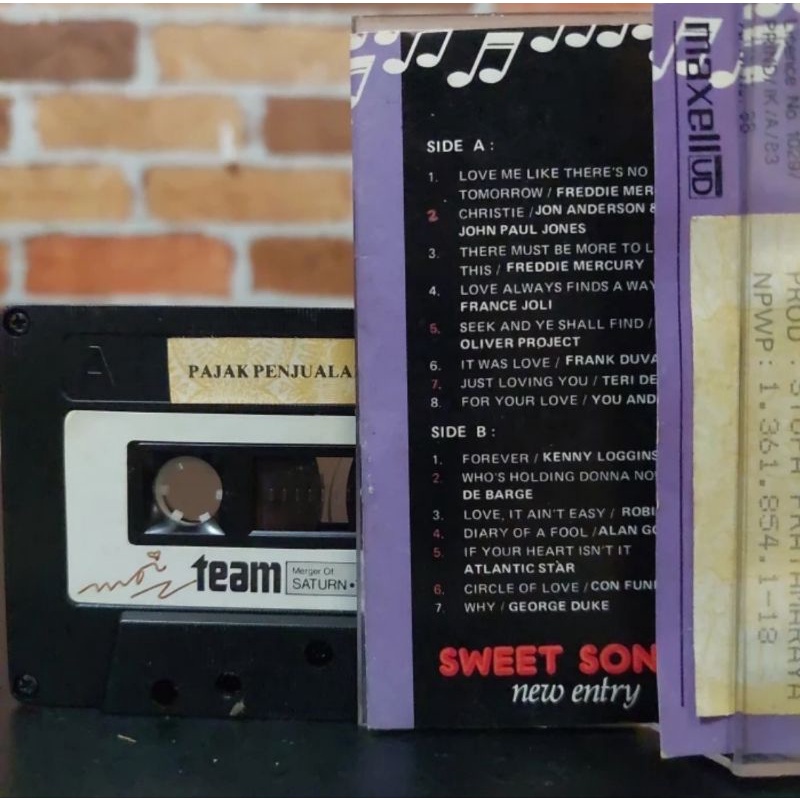 Kaset Pita Sweet Songs-Freddie Mercury