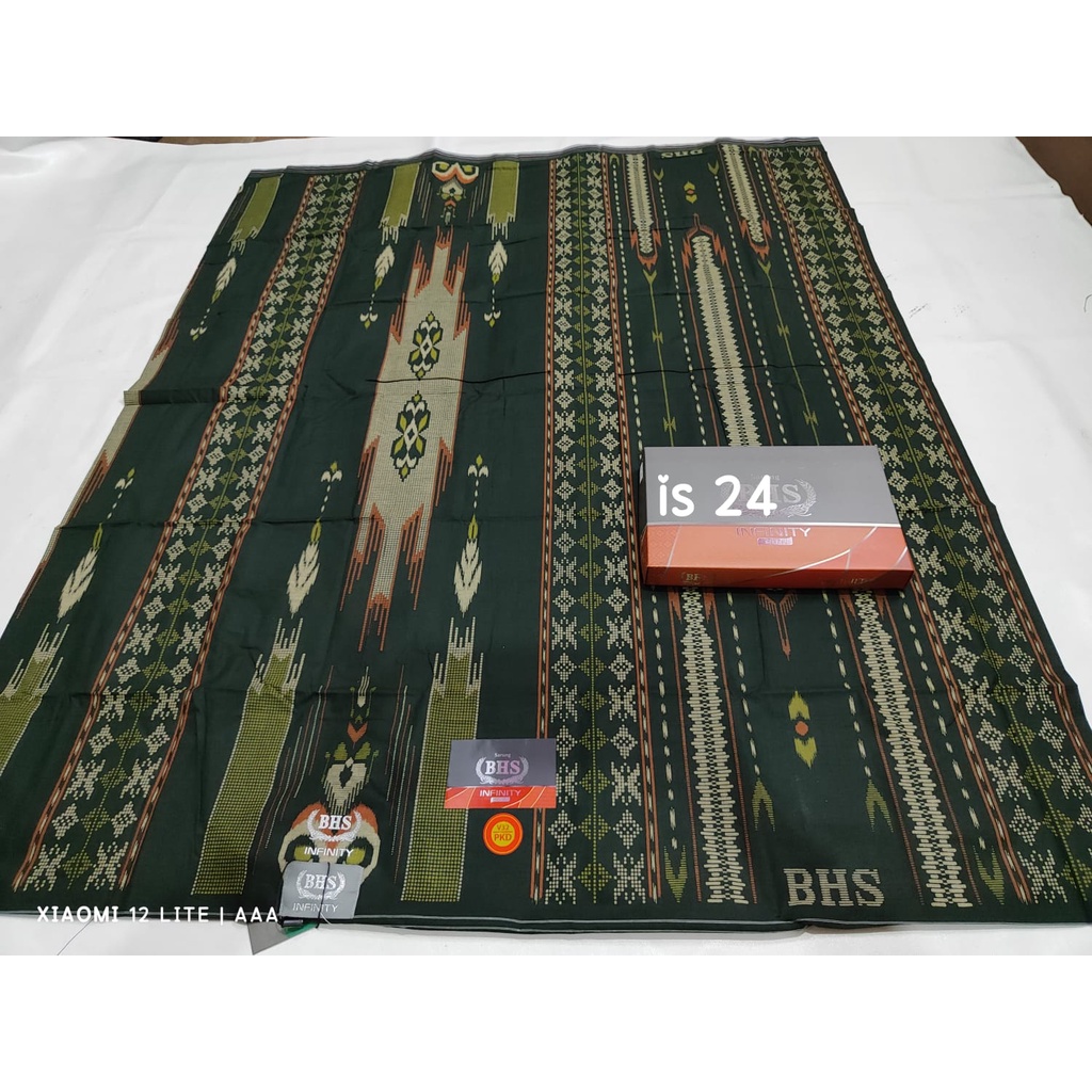 Sarung BHS infinity silver