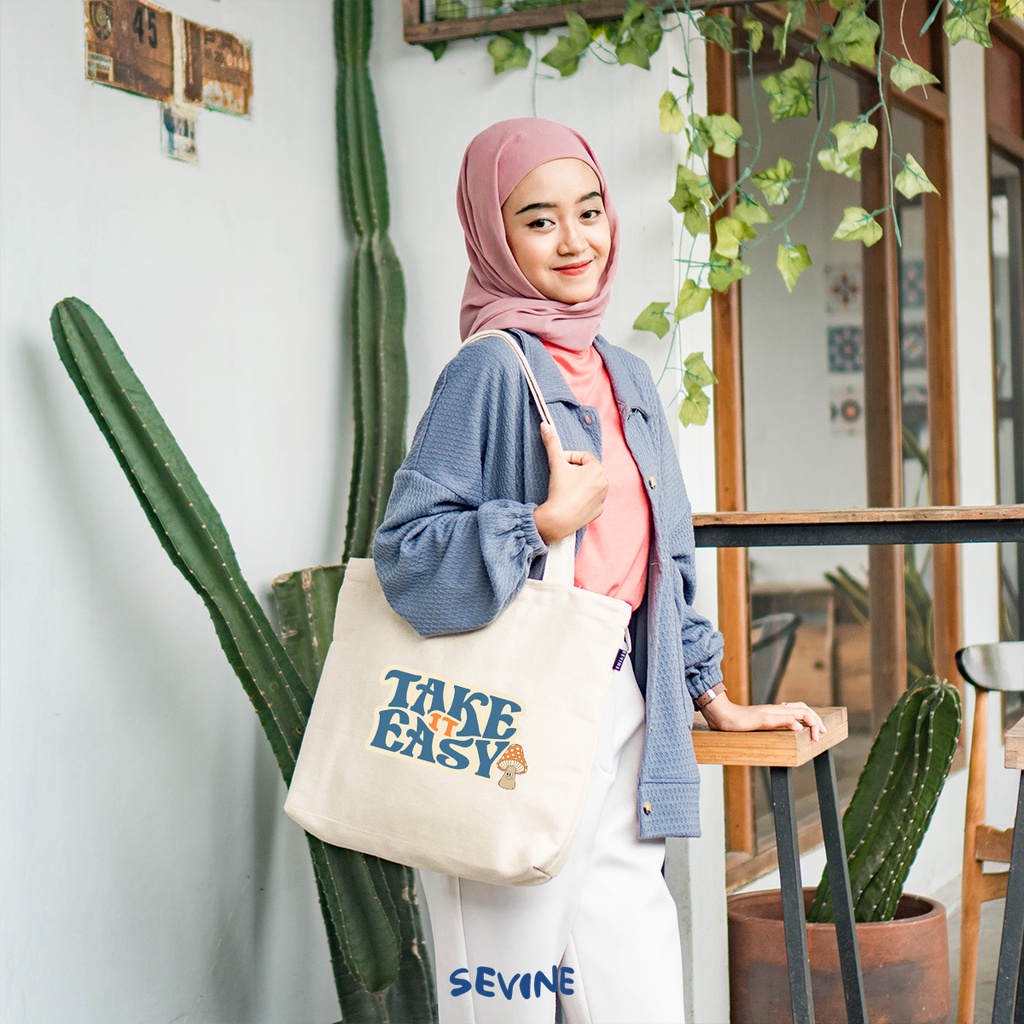 Sevine Tote Bag Kanvas Emily Resleting Kantong Tas Wanita Kuliah Fashion Totebag Vintage Kerja Aesthetic - JB