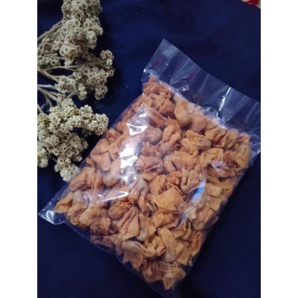 

pangsit Cumi abon 400g renyah poll