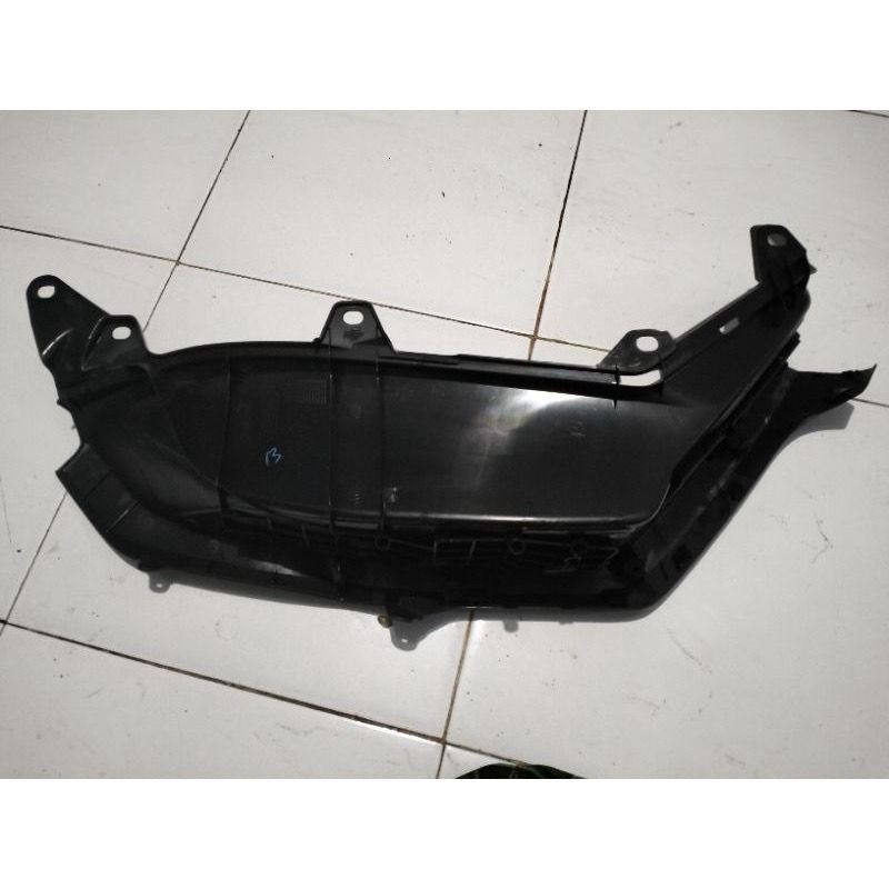 DEK PIJAKAN KAKI/DEK KAKI NEW(kiri) NMAX2020-2023 ORIGINAL