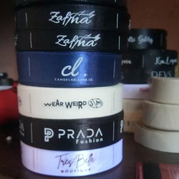 

label baju custom satin