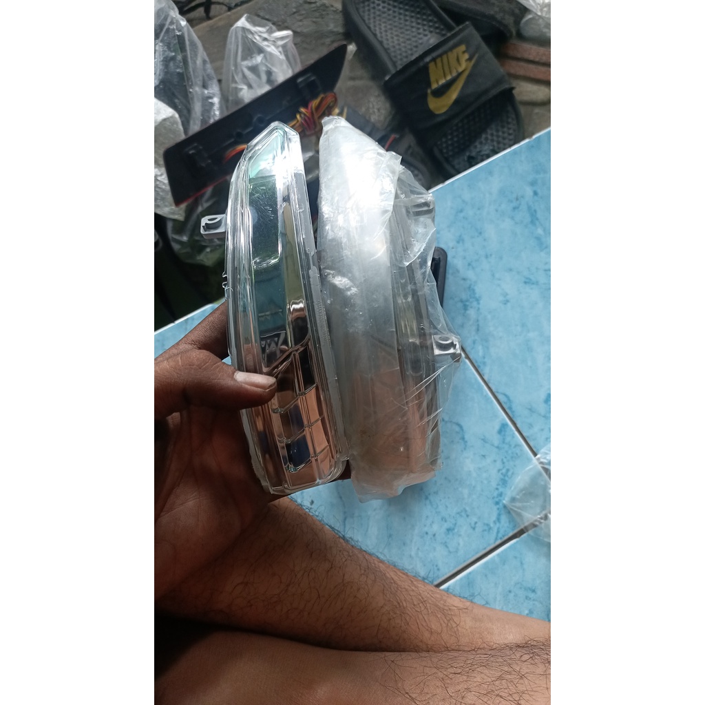 Lampu sein spion avanza veloz 2012-2014 original