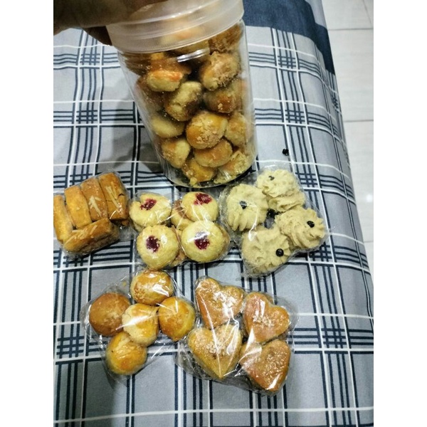

permen / makanan ringan