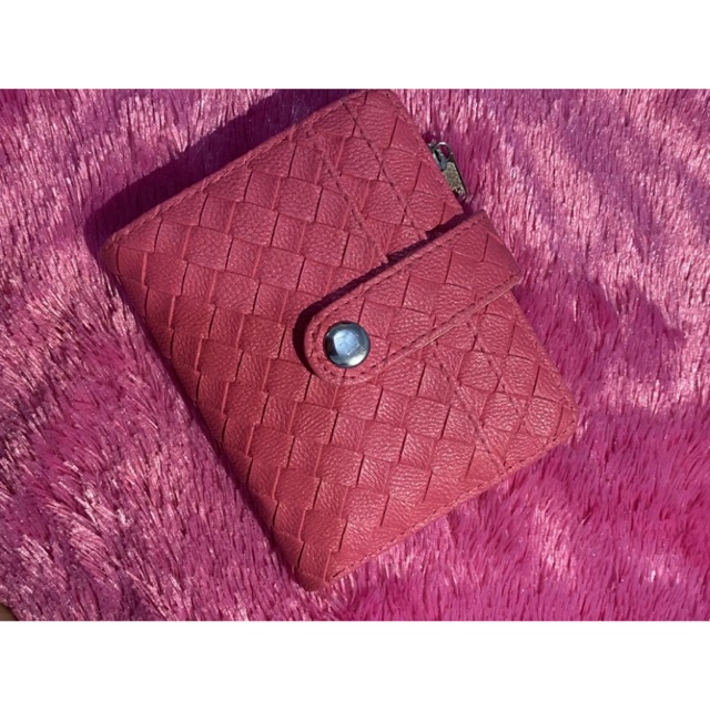 DOMPET LOTSO