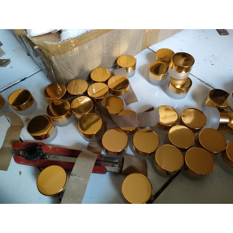 

WADAH TINTA EKONOMIS