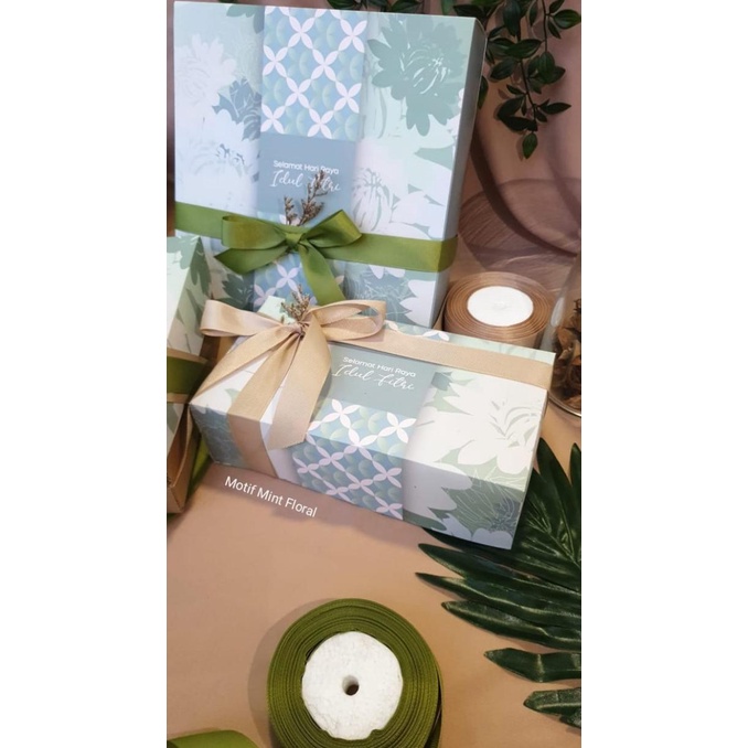 

Hampers Box Hampers, Toples Kue, Bolu Tema Lebaran Idul Fitri Terbaik