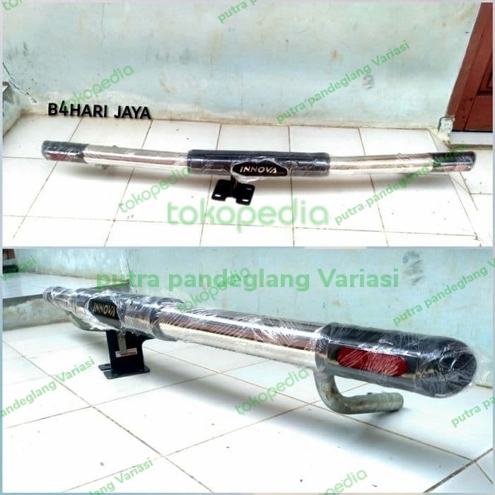 Tanduk bemper belakang stenlis mobil Toyota Innova lama