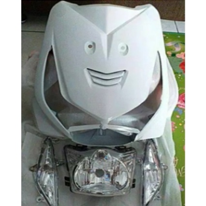 TAMENG DEPAN PLUS LAMPU DAN SEN BEAT KARBU PUTIH 2010 SEPERTI ORI