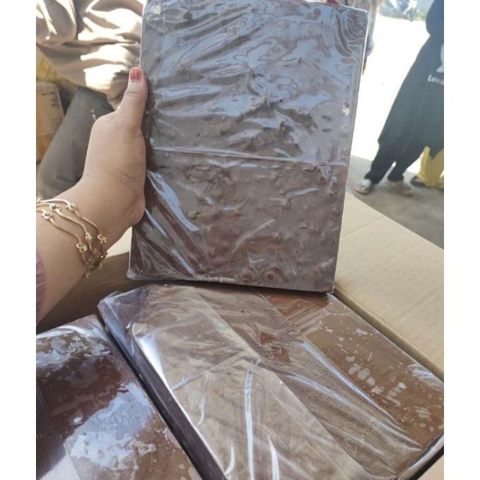 

blok peanut 1kg
