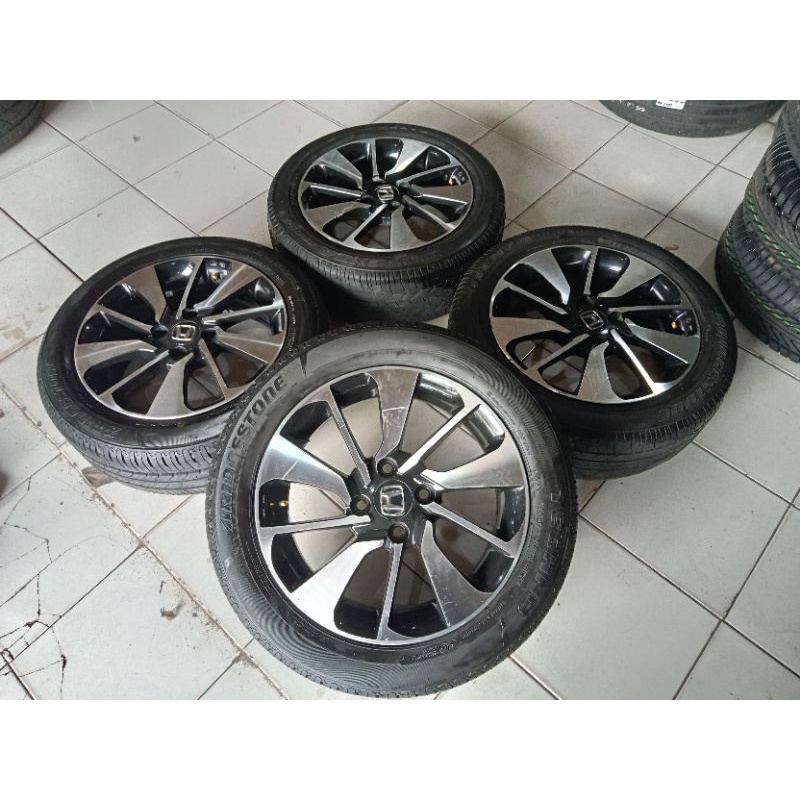 velg bekas replika brio RS ring 15+ban 185 55 15 lebar 6 et 38 pcd 4x100