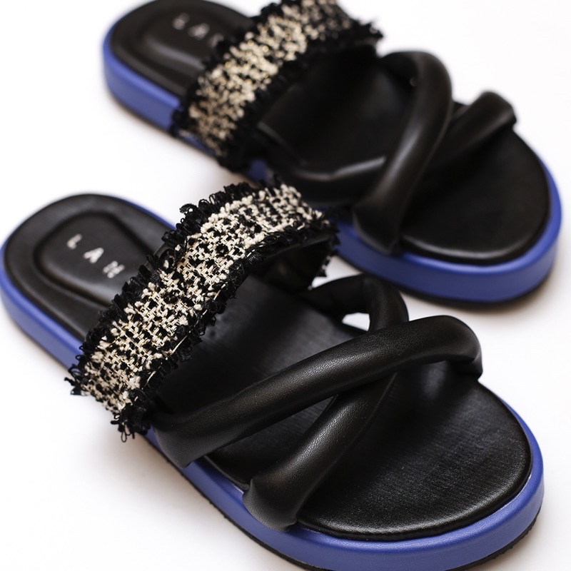 Shenna Sandal