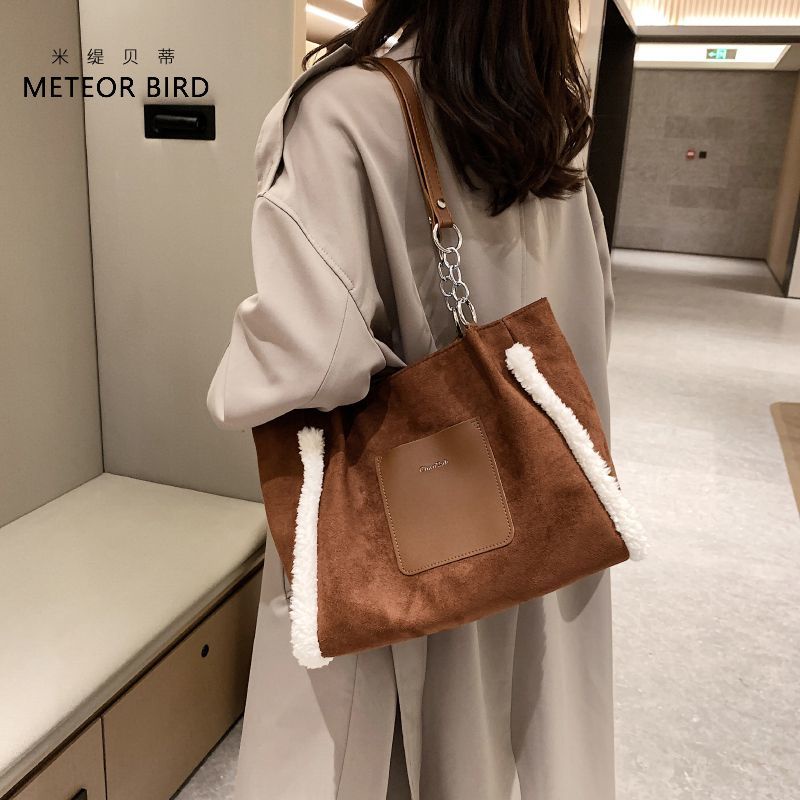 Sera Miti Betty matte retro musim gugur dan musim dingin baru suede tas berkapasitas besar wanita tekstur high-end gaya asing tote bag