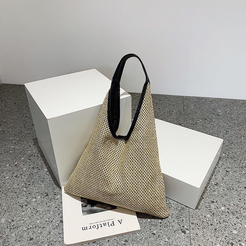 Sera sederhana tas berkapasitas besar wanita musim dingin 2023 mode baru tas bahu komuter berkualitas tinggi tekstur tas jinjing portabel