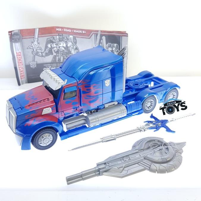 Optimus Prime Leader Class Transformers TLK