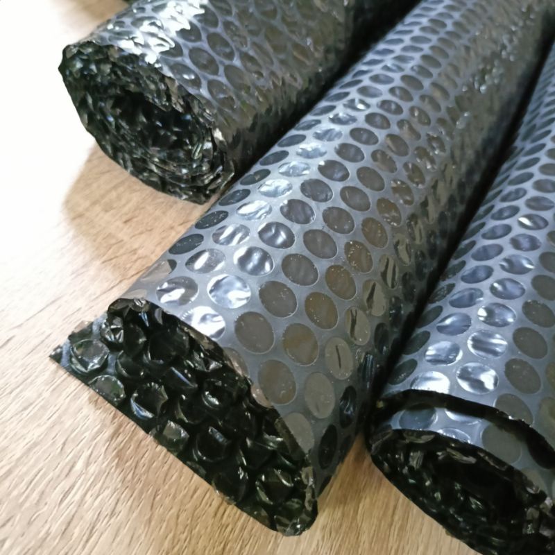 

ATK: Bubble Wrap Hitam 5 meter (Tebal, Kuat, Tidak tembus pandang)