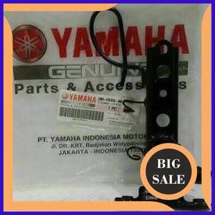 Breket Tameng Mio New 28D-F8356 Yamaha Genuine Parts onderdil 54PR23