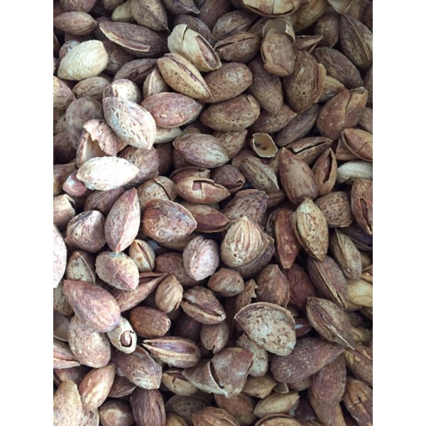

Kacang Almond susu 250gr