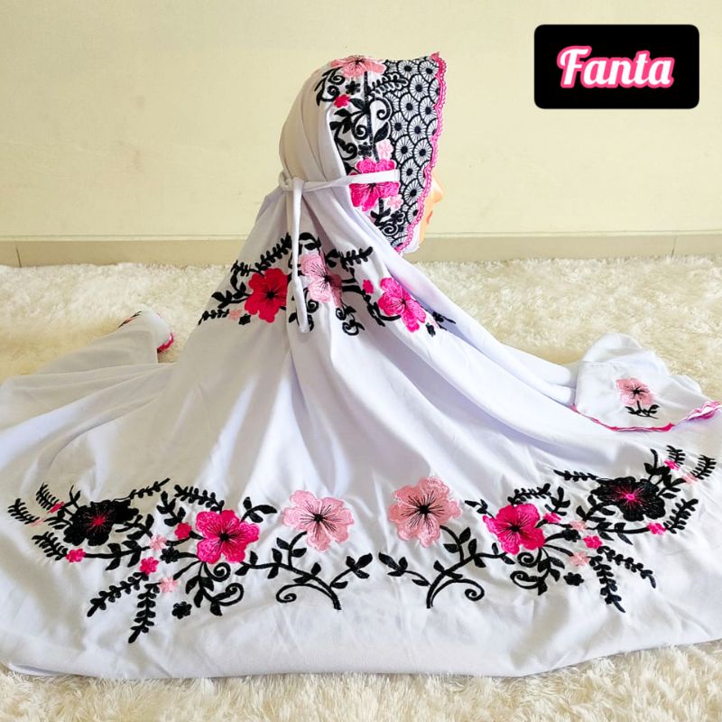 MUKENA DEWASA LAJURAN/TERUSAN BORDIR KUDUSAN MUKENAH SANTRIWATI PUTIH