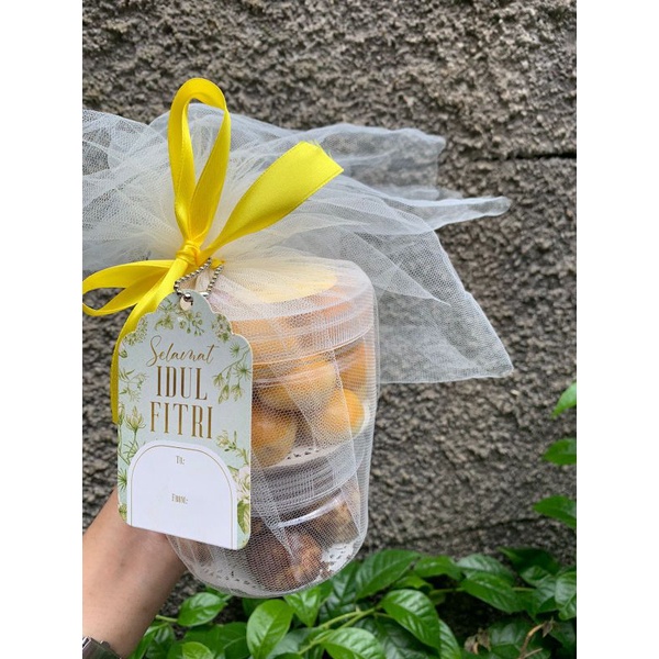 

Hampers Lebaran kue kering lebaran parcel lebaran