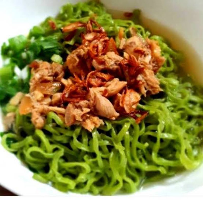 

MIE KELOR MOMIE MORINGA MIE