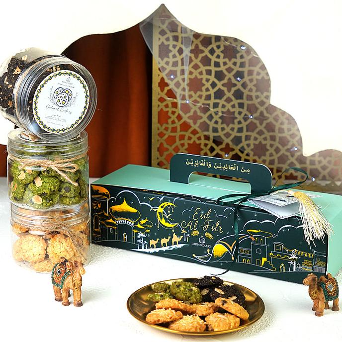 

HAMPERS SPESIAL HARI BESAR - SPECIAL OATMEAL COOKIES (3 JAR)